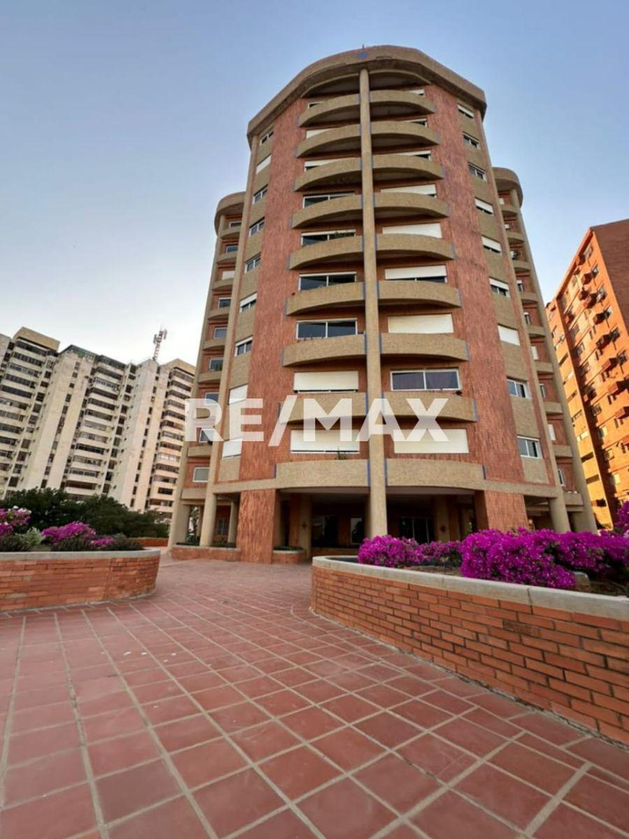 Foto Apartamento en Venta en Maracaibo, Zulia - U$D 42.000 - APV230425 - BienesOnLine