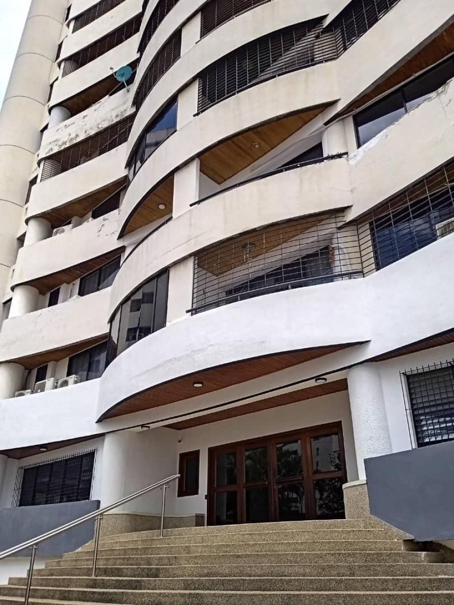 Foto Apartamento en Venta en Los Mangos, Valencia, Carabobo - U$D 62.000 - APV233515 - BienesOnLine