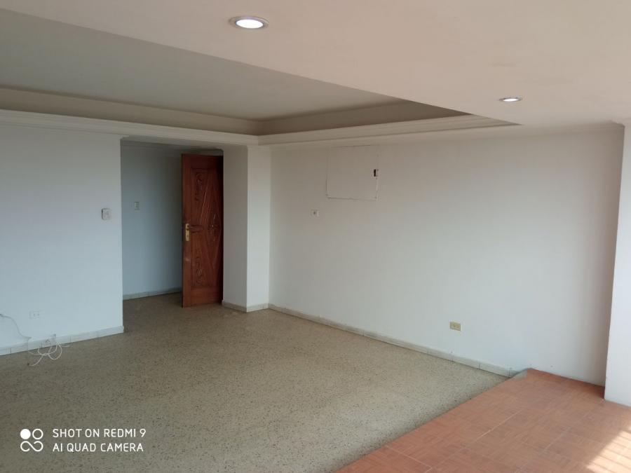 Foto Apartamento en Venta en Maracaibo, Zulia - U$D 18.000 - APV145929 - BienesOnLine