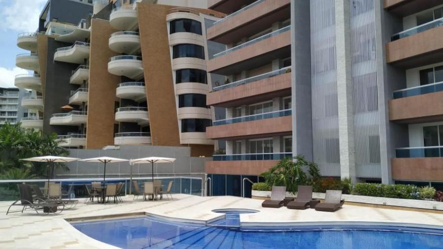 Foto Apartamento en Venta en Terrazas del Country, Valencia, Carabobo - U$D 900.000 - APV137737 - BienesOnLine