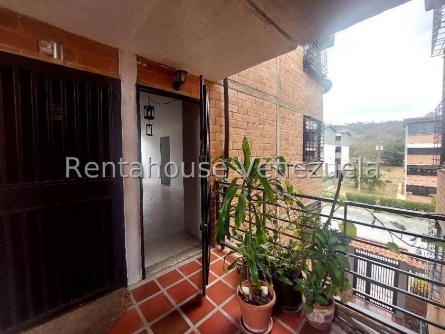 Apartamento en Venta Terrazas del Este 25-7092