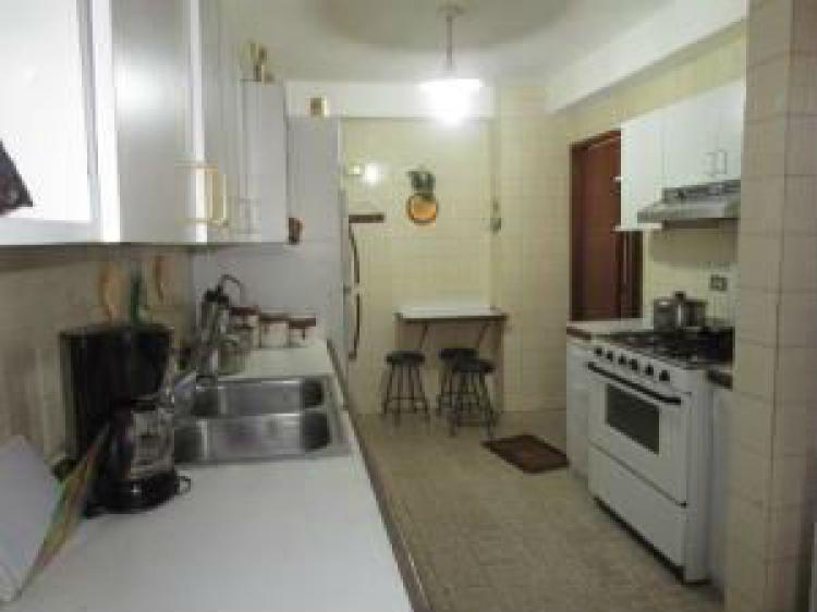 Foto Apartamento en Venta en Maracaibo, Zulia - BsF 52.000.000 - APV93993 - BienesOnLine
