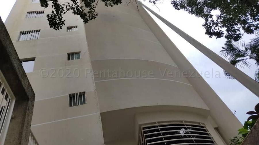 Apartamento en venta ubicado en Parral Valencia Estado Carabobo MLS #21-91 Em Eloisa Mejia