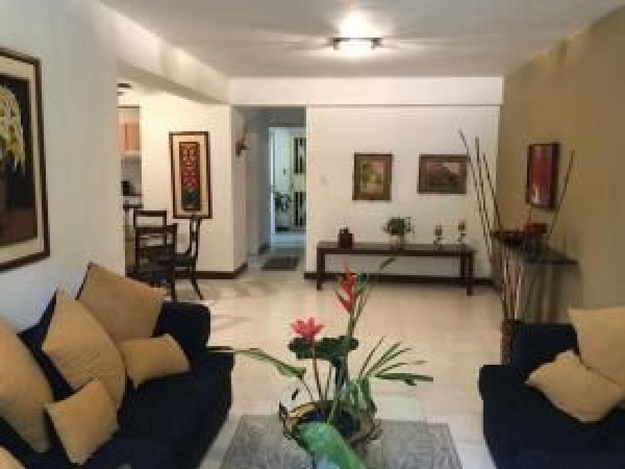 Foto Apartamento en Venta en Valles de Camoruco, Valencia, Carabobo - U$D 25.000 - APV138047 - BienesOnLine