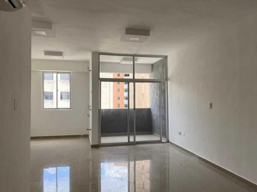 Apartamento en venta Valles del Camoruco Valencia Gr-6083953