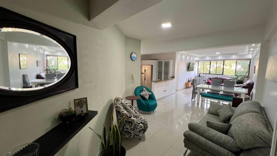 APARTAMENTO MODERNO EN VALLES DE CAMORUCO #250929