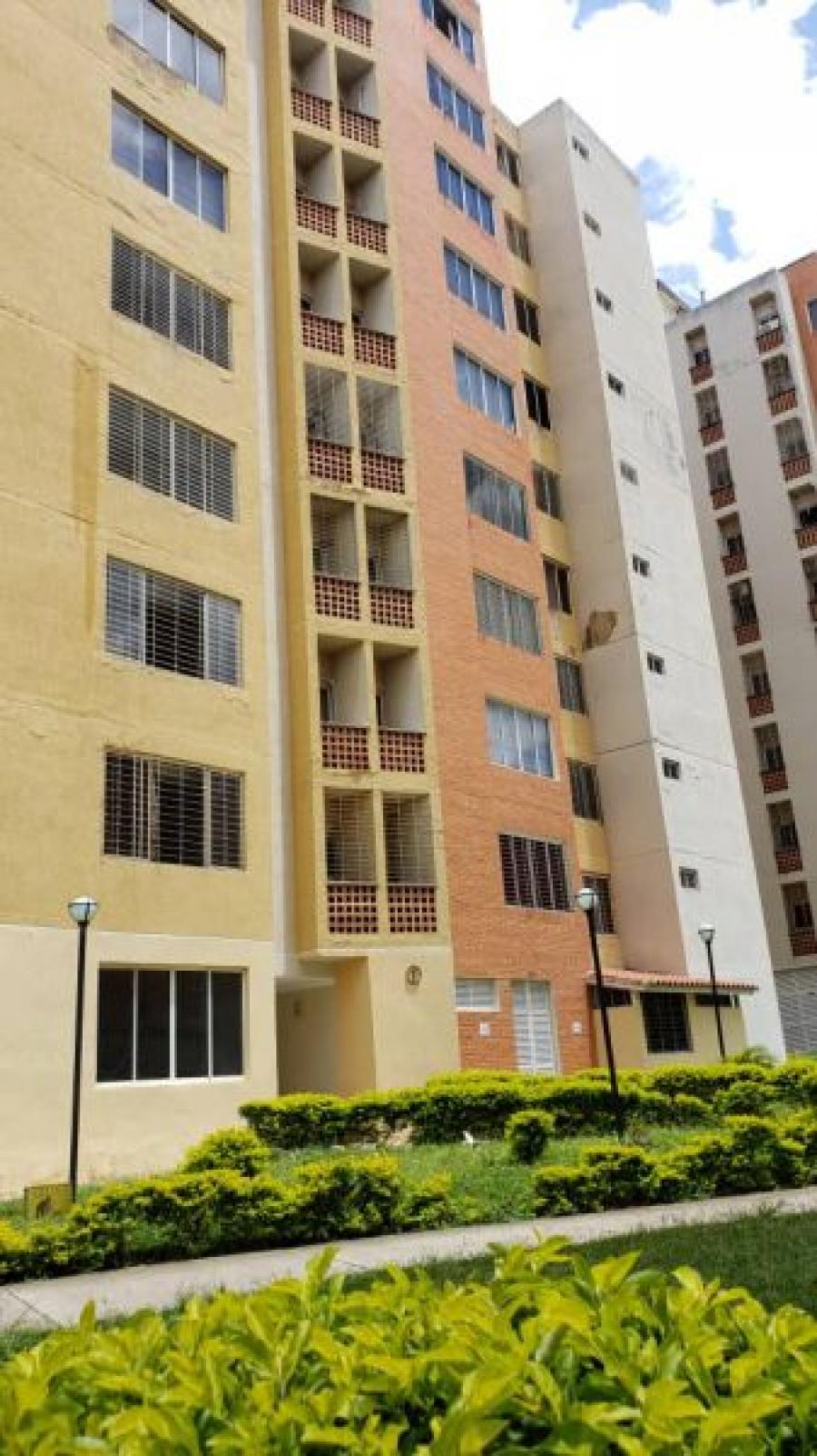 Foto Apartamento en Venta en NAGUANAGUA, Valencia, Carabobo - U$D 25.000 - APV141707 - BienesOnLine