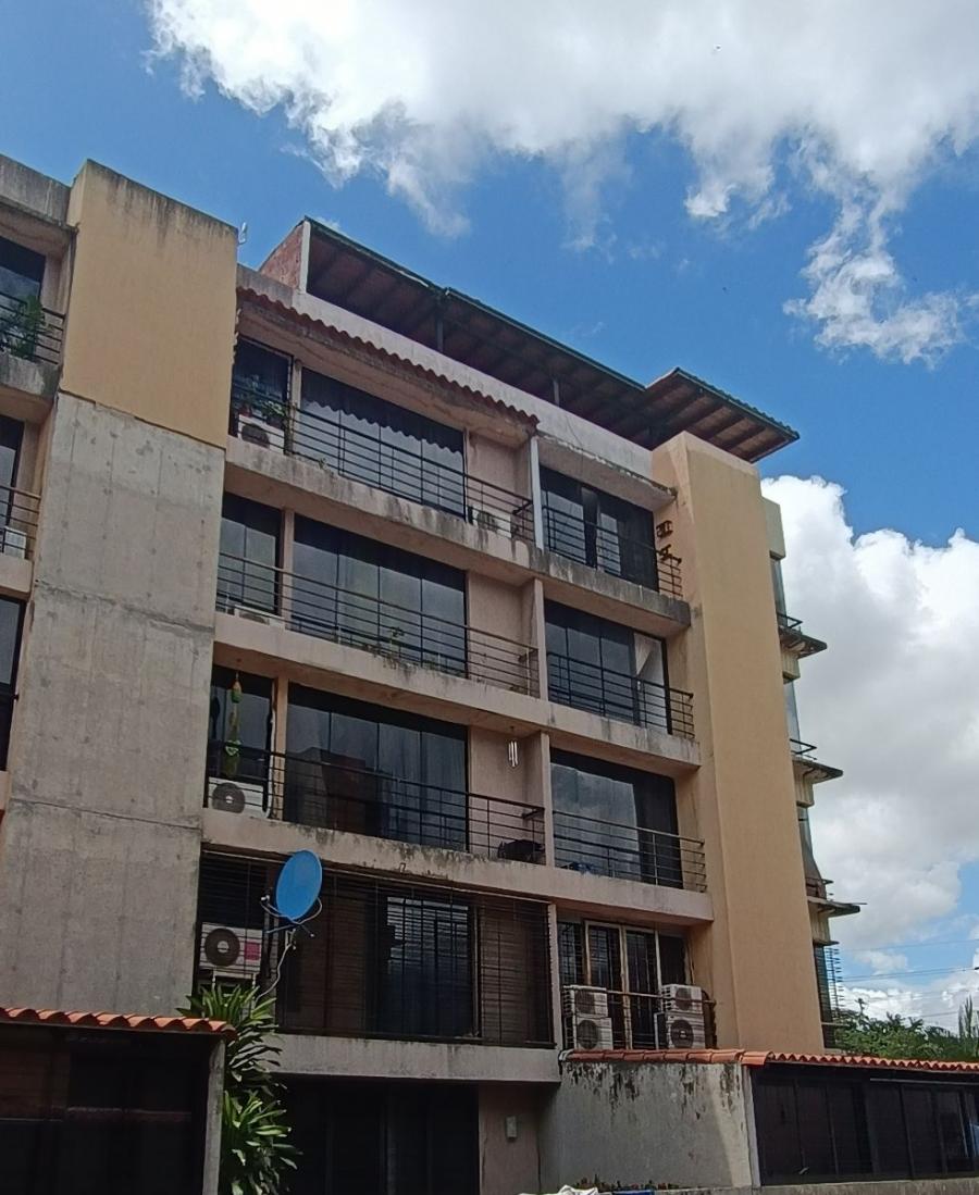Foto Apartamento en Venta en Guarenas, Guatire, Miranda - U$D 12.500 - APV183115 - BienesOnLine