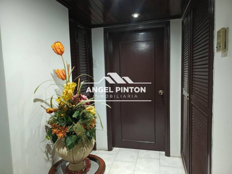 Foto Apartamento en Venta en Maracaibo, Zulia - U$D 59.000 - APV240123 - BienesOnLine