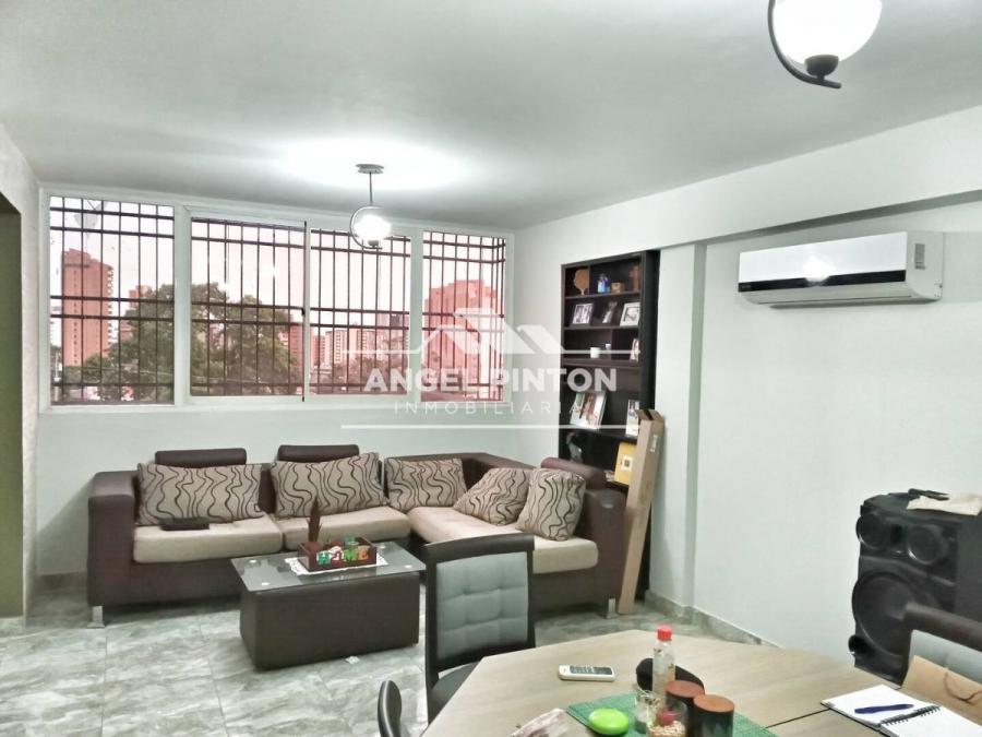 Foto Apartamento en Venta en Maracaibo, Zulia - U$D 12.000 - APV199643 - BienesOnLine