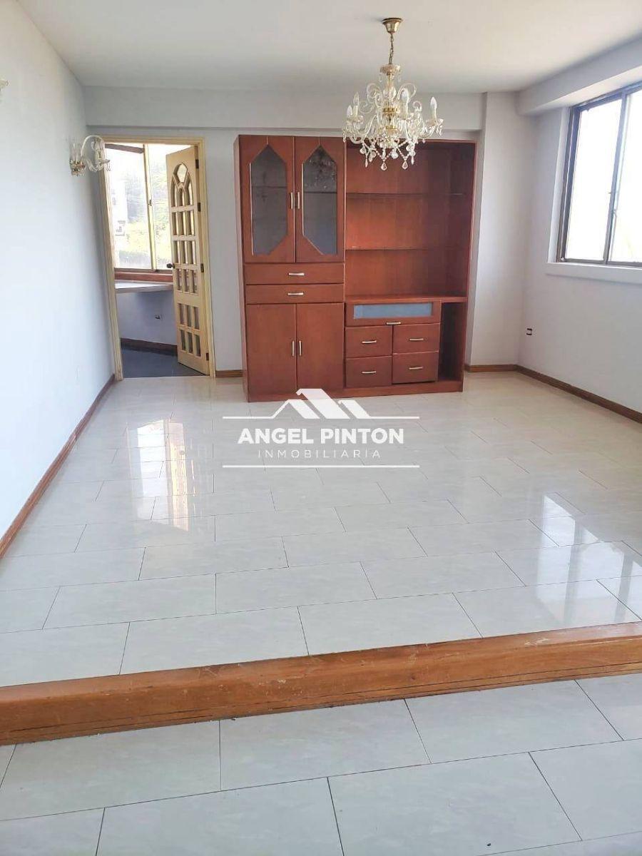 Foto Apartamento en Venta en Maracaibo, Zulia - U$D 40.000 - APV241886 - BienesOnLine