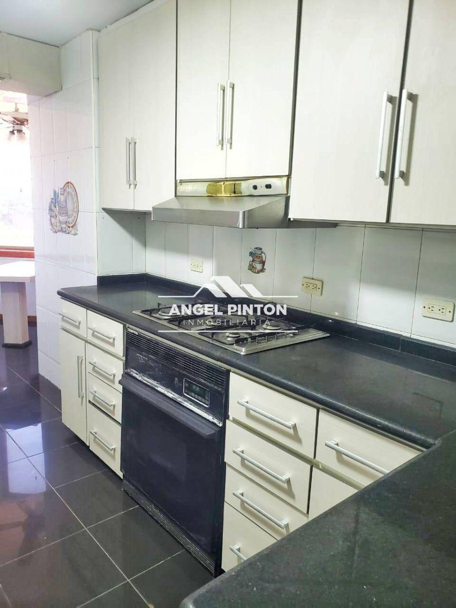 Foto Apartamento en Venta en Maracaibo, Zulia - U$D 40.000 - APV241259 - BienesOnLine