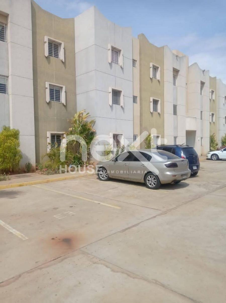 APARTAMENTO VENTA AV, UNIVERSIDAD MARACAIBO NEXT 1658