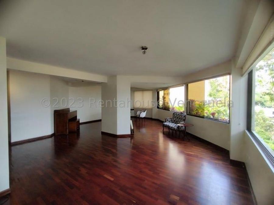 Apartamento en Venta en colinas de valle arriba Nuestra Señora del Rosario de Baruta, Miranda