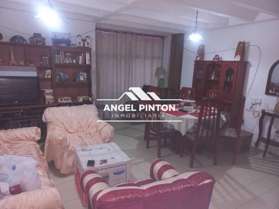 Foto Apartamento en Venta en Maracaibo, Zulia - U$D 8.000 - APV241525 - BienesOnLine