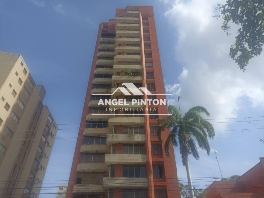 Foto Apartamento en Venta en La lago, Maracaibo, Zulia - U$D 35.000 - APV236523 - BienesOnLine