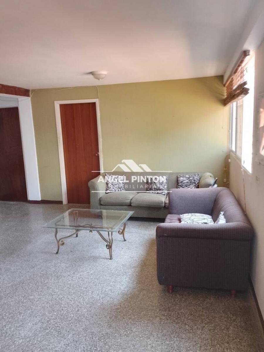 Foto Apartamento en Venta en Maracaibo, Zulia - U$D 9.500 - APV234632 - BienesOnLine