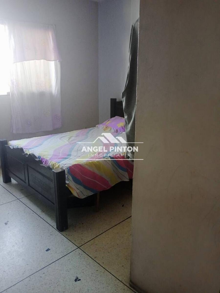 Foto Apartamento en Venta en MARACAIBO, MARACAIBO, Zulia - U$D 18.000 - APV230809 - BienesOnLine