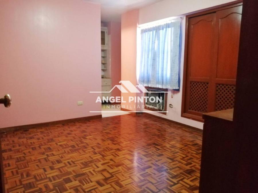 Foto Apartamento en Venta en Maracaibo, Zulia - U$D 20.000 - APV230881 - BienesOnLine