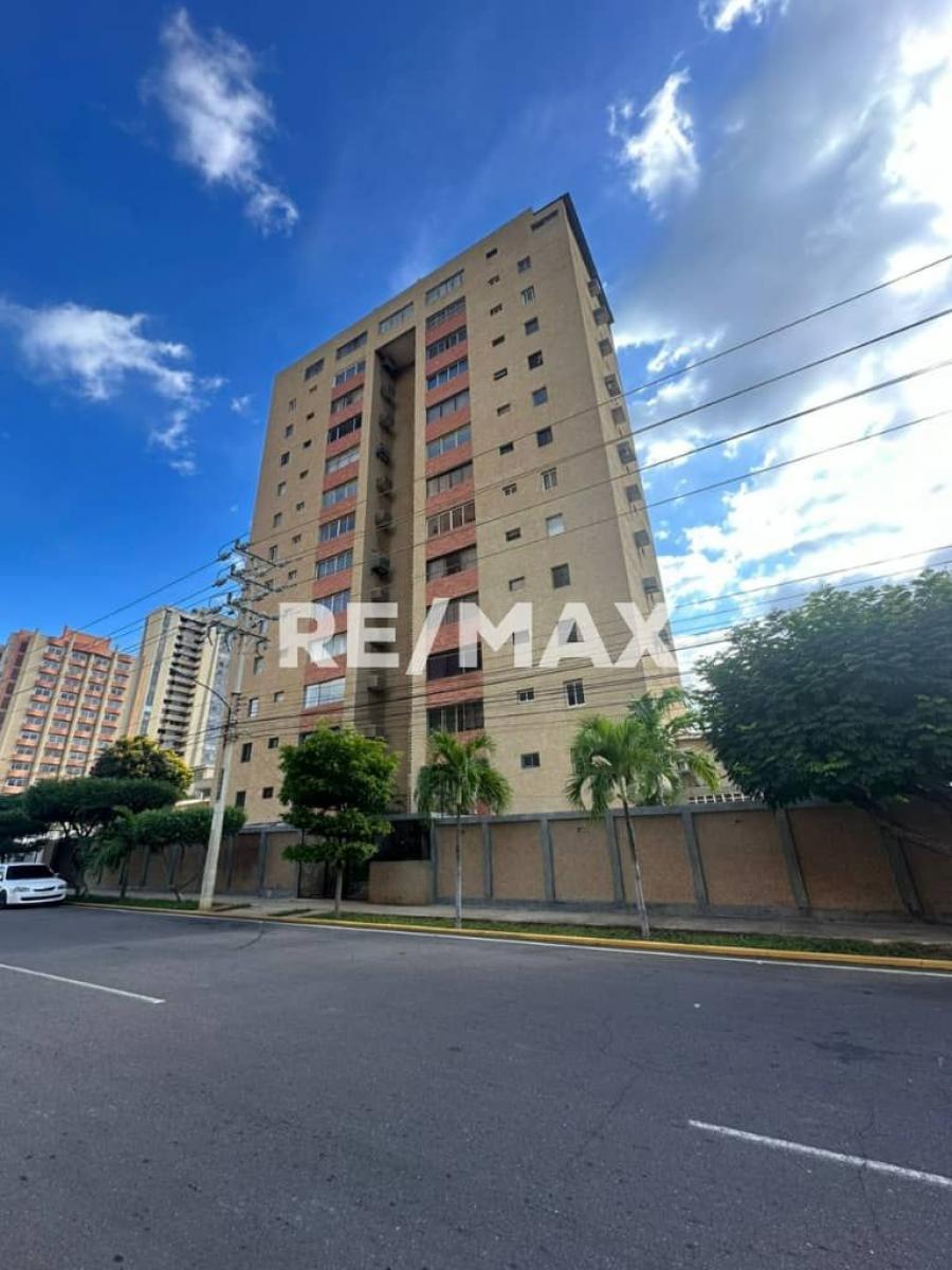 Foto Apartamento en Alquiler en Maracaibo, Zulia - U$D 350 - APA232251 - BienesOnLine