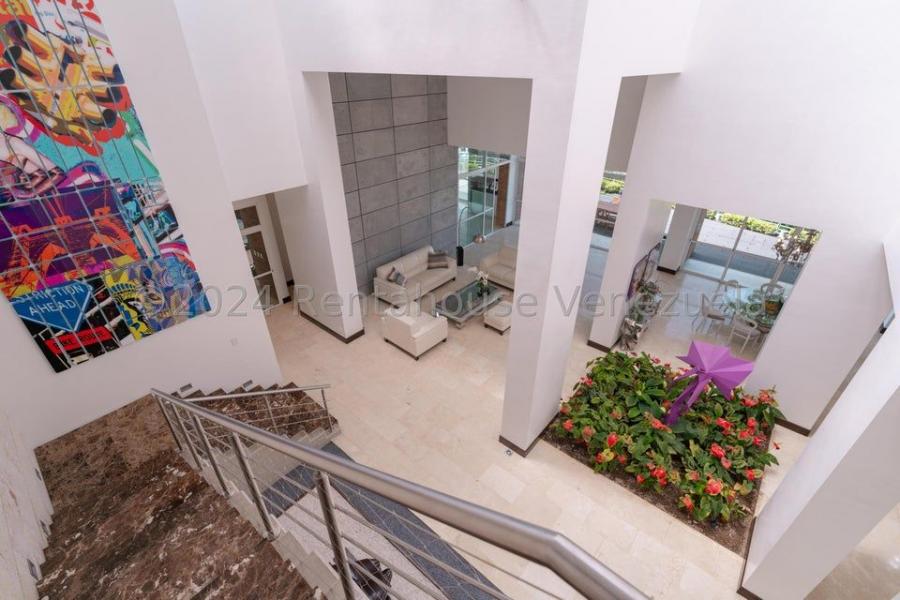 Foto Casa en Venta en Alto Hatillo, Caracas, Distrito Federal - U$D 1.800.000 - CAV229808 - BienesOnLine