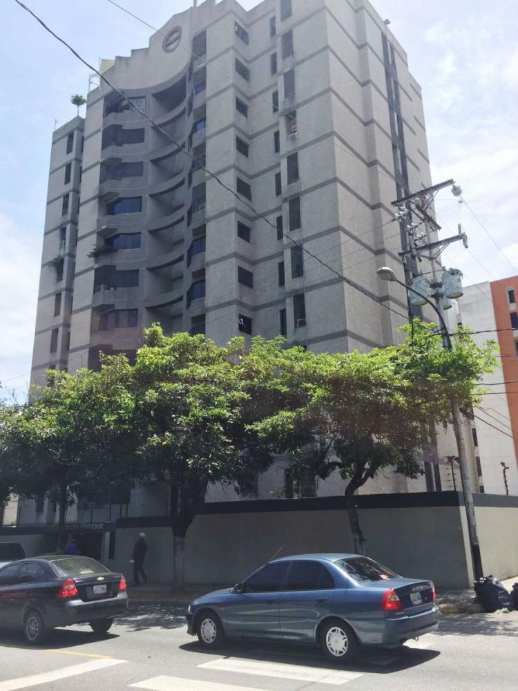 Foto Apartamento en Venta en Barquisimeto, Lara - BsF 120.000.000 - APV92483 - BienesOnLine