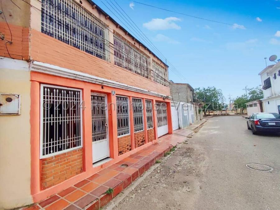 Foto Casa en Venta en Las Eugenias, Coro, Falcón - U$D 20.000 - CAV228579 - BienesOnLine