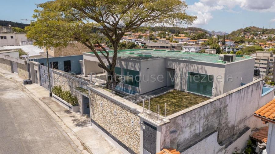 Foto Casa en Venta en Cumbres de Curumo, Caracas, Distrito Federal - U$D 1.100.000 - CAV227241 - BienesOnLine