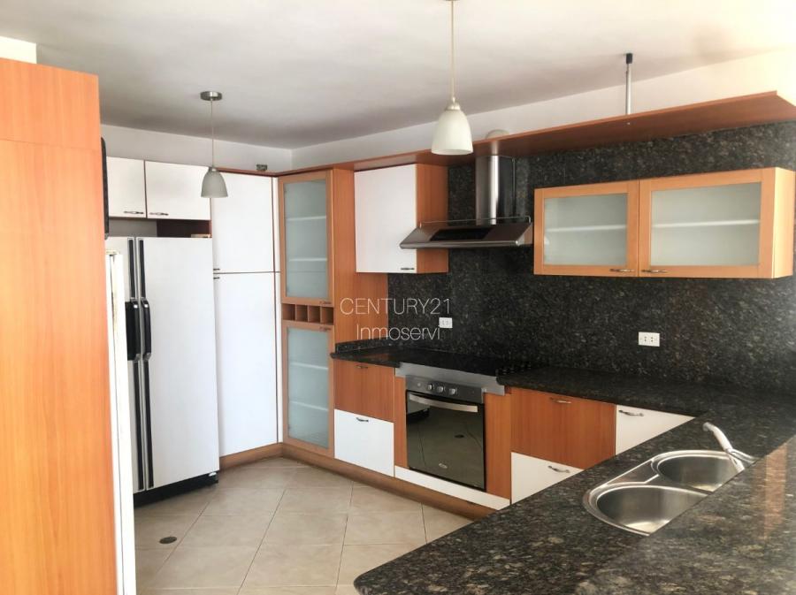 Foto Casa en Venta en Lechería, Anzoátegui - U$D 137.000 - CAV236479 - BienesOnLine