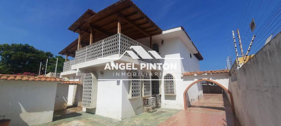 Foto Casa en Venta en Maracaibo, Zulia - U$D 36.000 - CAV241909 - BienesOnLine