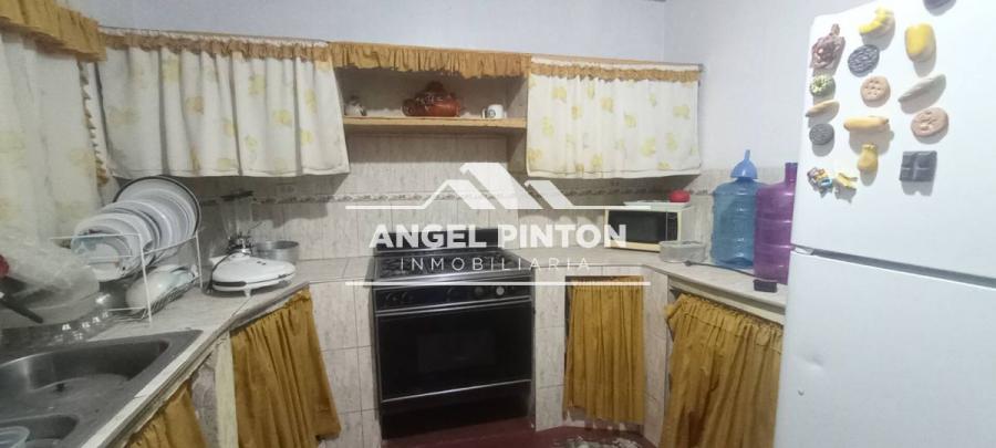 Foto Casa en Venta en Oeste, Maracaibo, Zulia - U$D 10.000 - CAV236778 - BienesOnLine