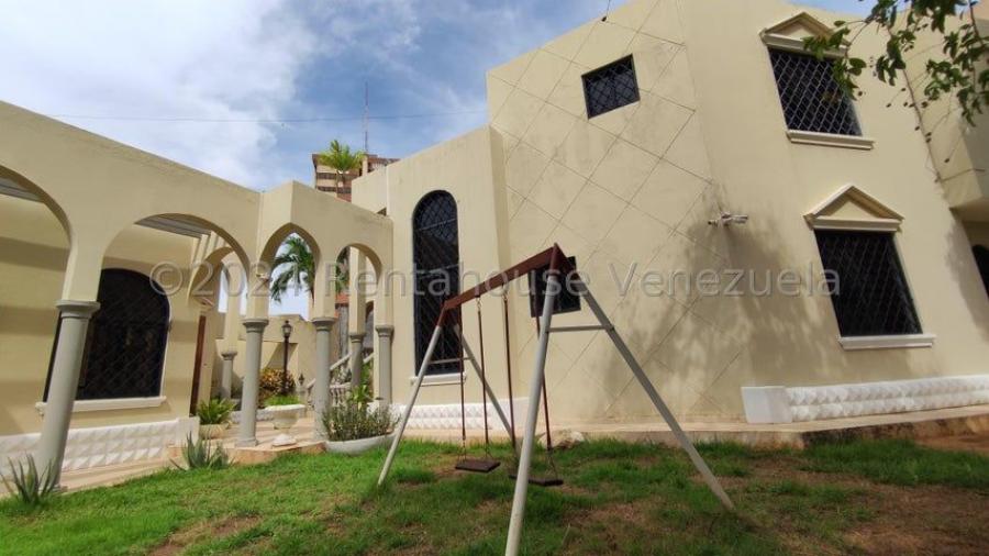 Foto Casa en Venta en Maracaibo, Zulia - U$D 400.000 - CAV234780 - BienesOnLine