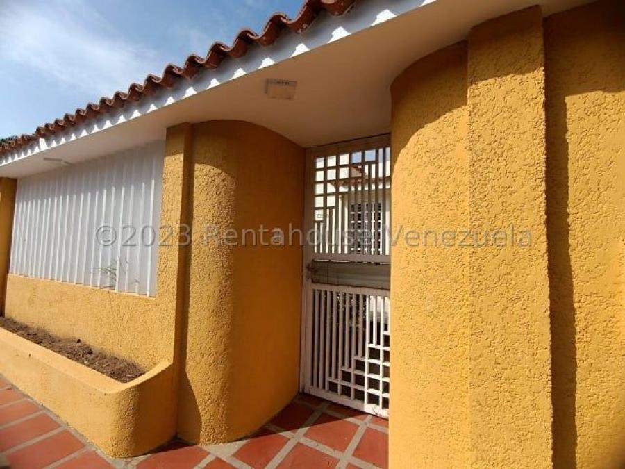 Foto Casa en Alquiler en Santa Fe Villas, Zulia - U$D 250 - CAA196788 - BienesOnLine