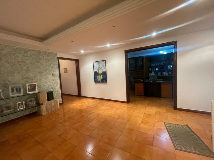 Foto Casa en Alquiler en Valencia, Valencia, Carabobo - U$D 3.500 - CAA233994 - BienesOnLine