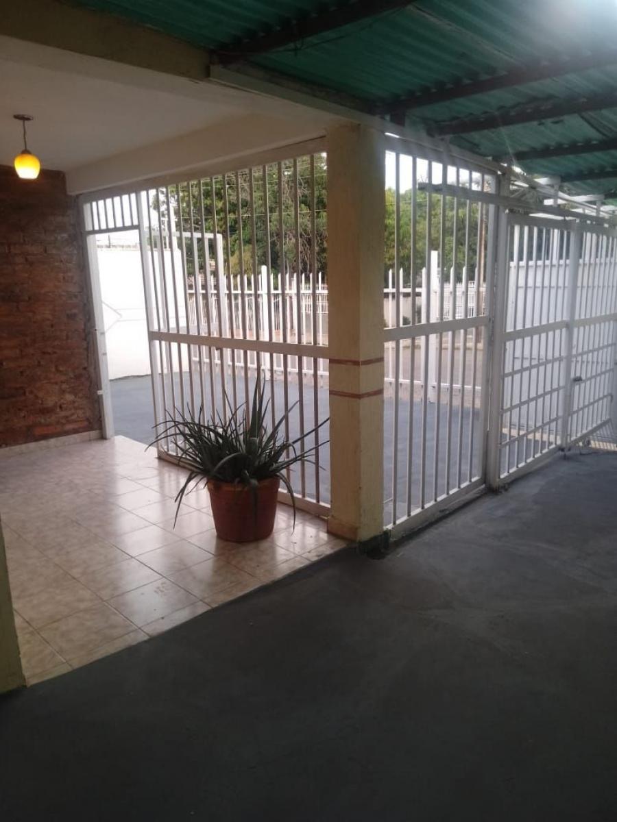 Foto Casa en Venta en Oeste, Maracaibo, Zulia - U$D 15.000 - CAV232747 - BienesOnLine