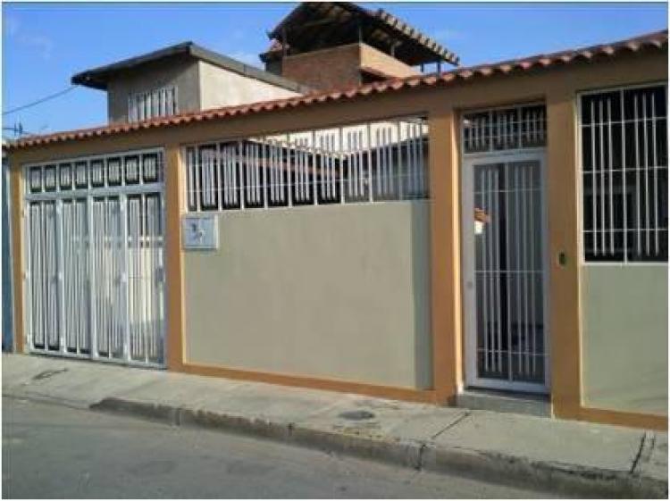 Foto Casa en Venta en Maracay, Aragua - BsF 690.000 - CAV17897 - BienesOnLine