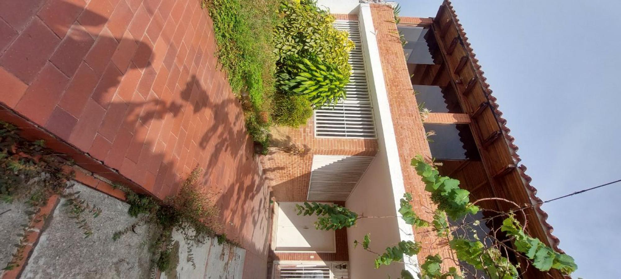 Foto Quinta en Venta en El paraíso, El Paraíso, Distrito Federal - U$D 180.000 - QUV232617 - BienesOnLine