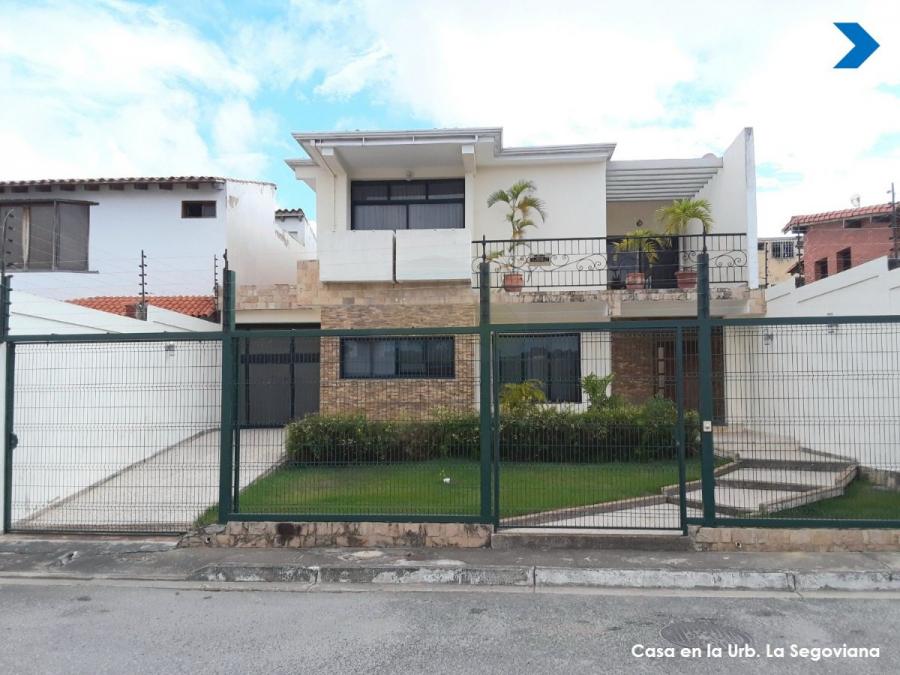 Foto Casa en Venta en Iribarren, Urb. La Segoviana, Lara - U$D 180.000 - CAV230079 - BienesOnLine