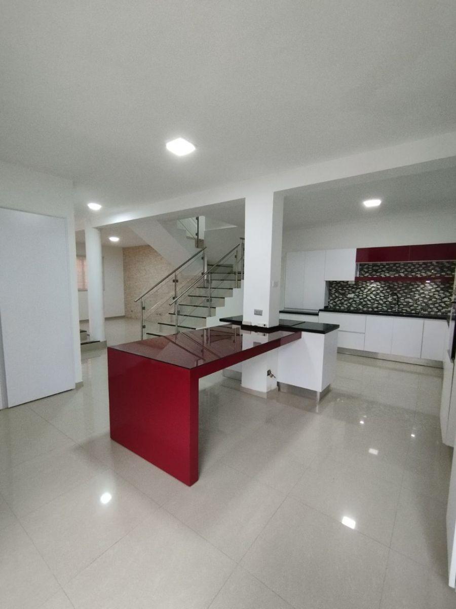 Foto Casa en Venta en Palavecino, Cabudare, Lara - U$D 58.000 - CAV236771 - BienesOnLine