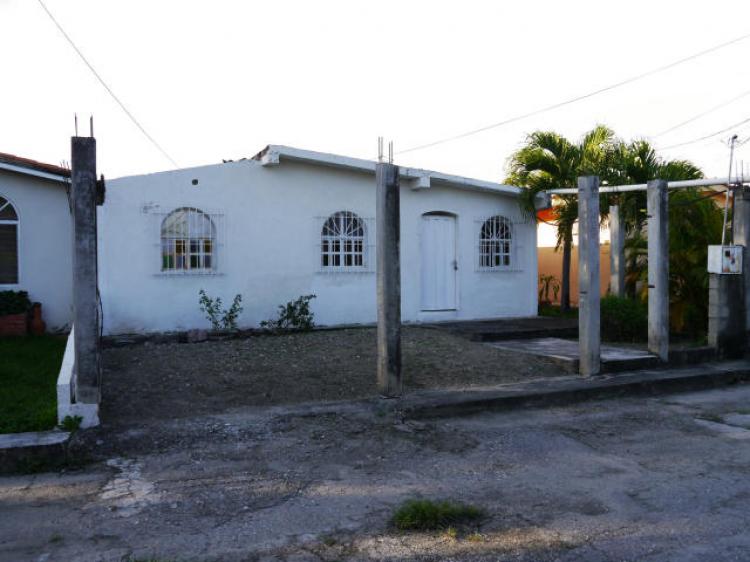 Foto Casa en Venta en Barquisimeto, Lara - BsF 12.000 - CAV108631 - BienesOnLine