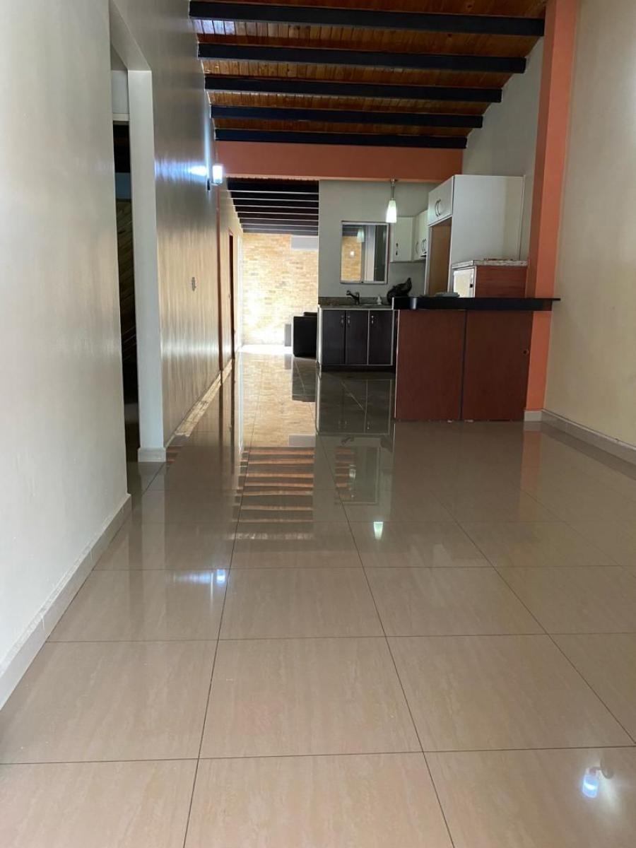 Foto Casa en Venta en Cabudare, Barquisimeto, Lara - U$D 24.000 - CAV234239 - BienesOnLine