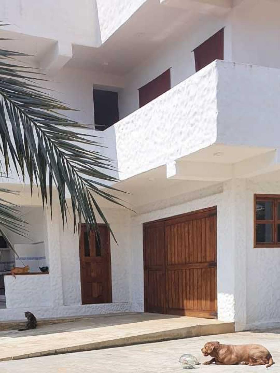 Foto Casa en Venta en Chichiriviche, Chichiriviche, Falcn - U$D 160.000 - CAV233880 - BienesOnLine