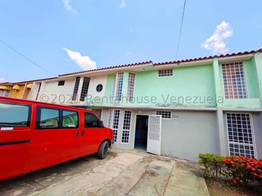 Casa en Venta Corinsa Cagua 22-7971