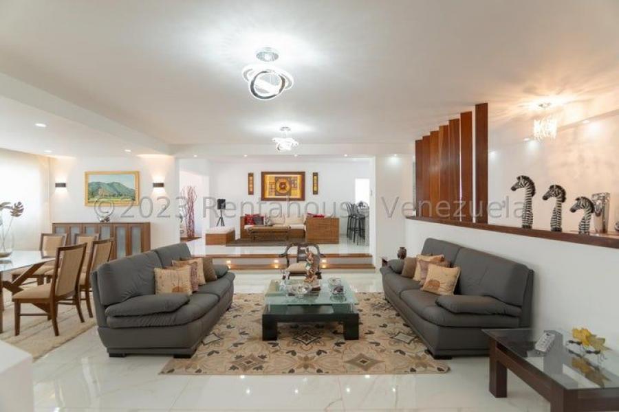 Foto Casa en Venta en el cafetal, Distrito Federal - U$D 720.000 - CAV236029 - BienesOnLine