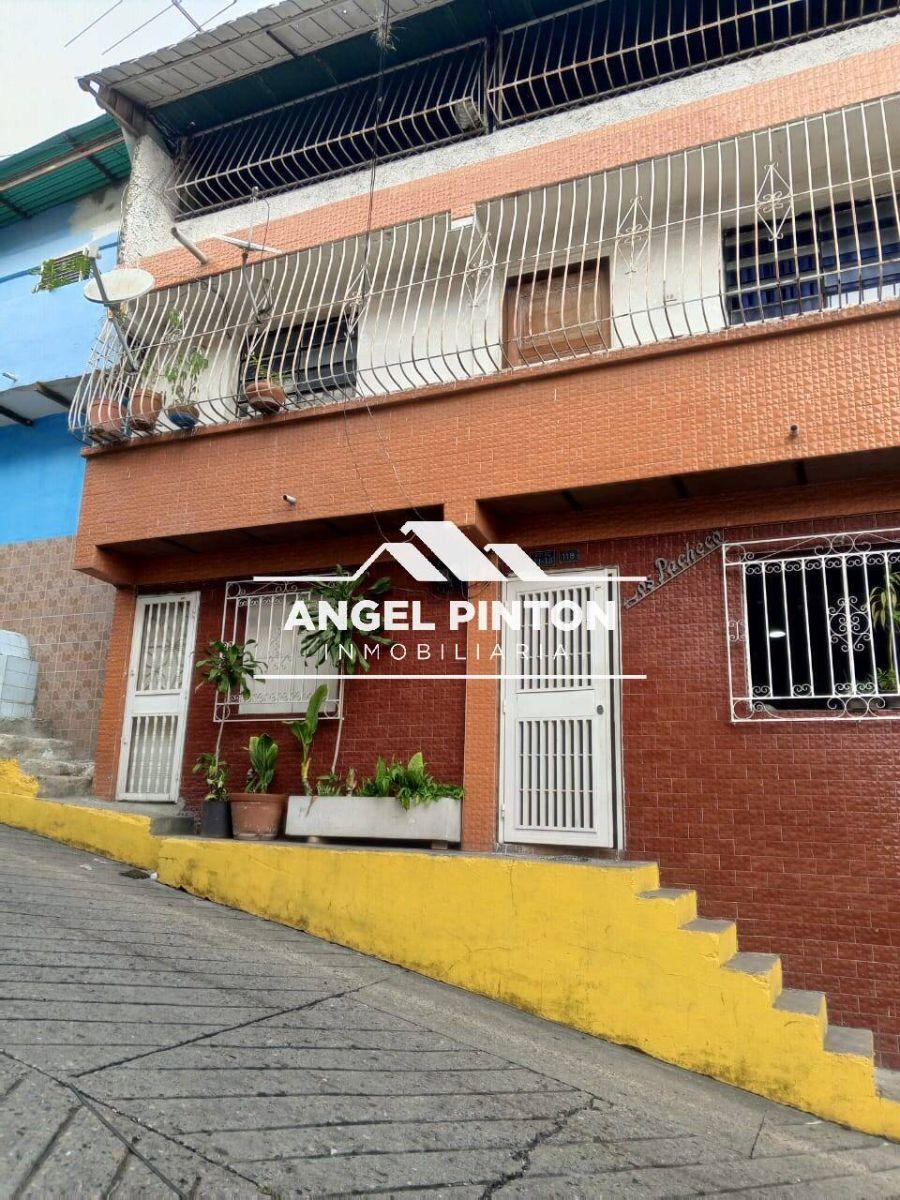 CASA EN VENTA EN ALTOS DE LIDICE CARACAS API 6651