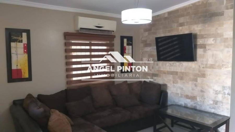 CASA EN VENTA EN ALTOS DE MARACAIBO, API 3635 