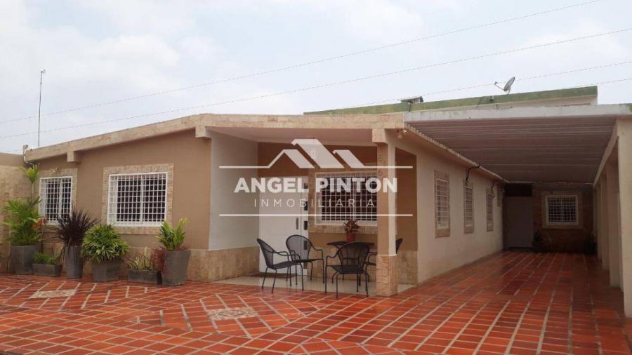 Foto Casa en Venta en Oeste, Maracaibo, Zulia - U$D 28.000 - CAV237224 - BienesOnLine