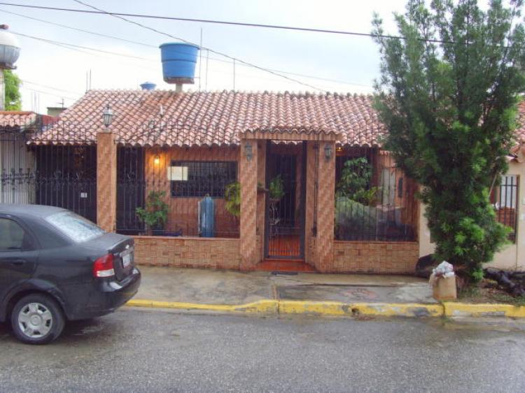 Foto Casa en Venta en Barquisimeto, Lara - BsF 15.000 - CAV108804 - BienesOnLine
