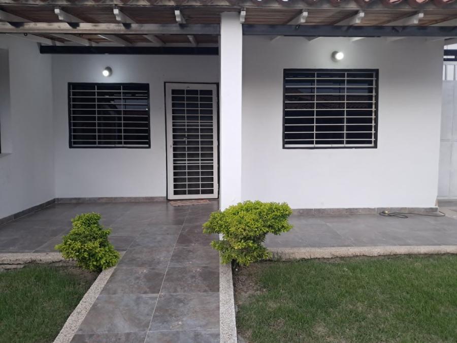 Foto Casa en Venta en Cabudare, Cabudare, Lara - U$D 19.000 - CAV232368 - BienesOnLine