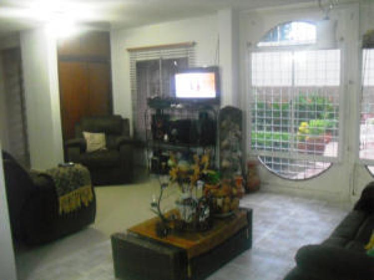 Foto Apartamento en Venta en Maracaibo, Zulia - BsF 5.000.000 - APV50540 - BienesOnLine